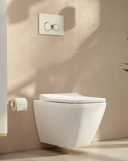 007-HiddenSmallBannerDesktop